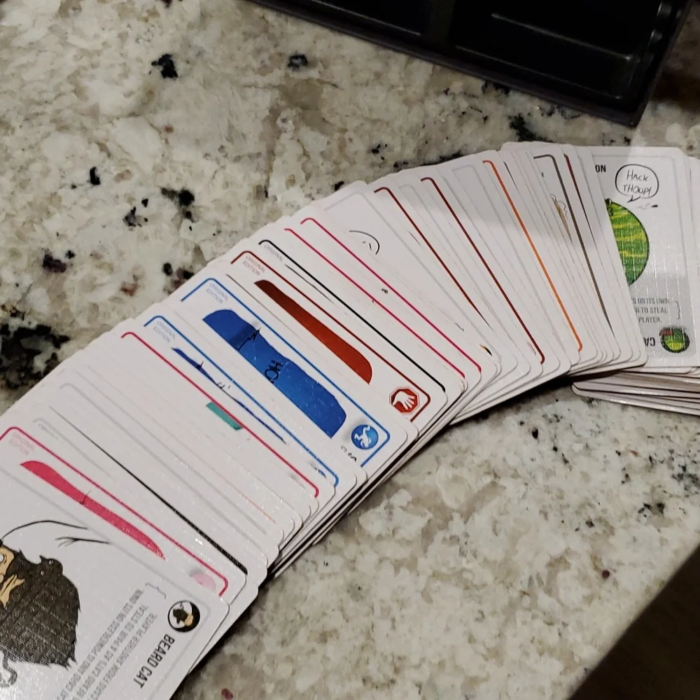 Exploding kittens card game - Picture 5 of 5